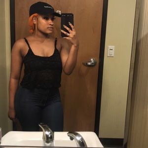 Meet your Posher, Latreice